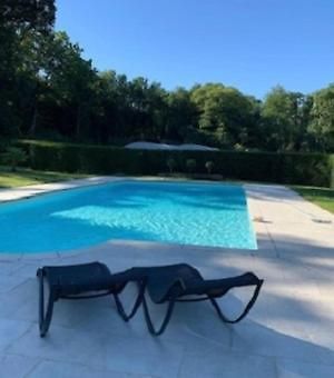 Champdeniers Chateau Pont Jarno B&B المظهر الخارجي الصورة