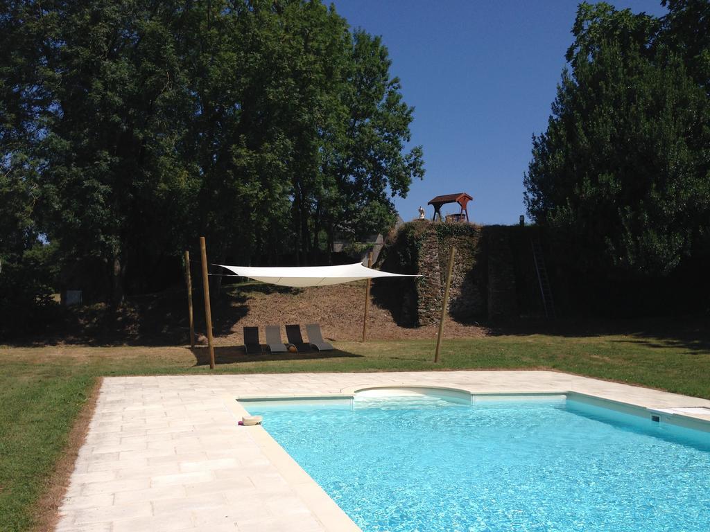 Champdeniers Chateau Pont Jarno B&B المظهر الخارجي الصورة