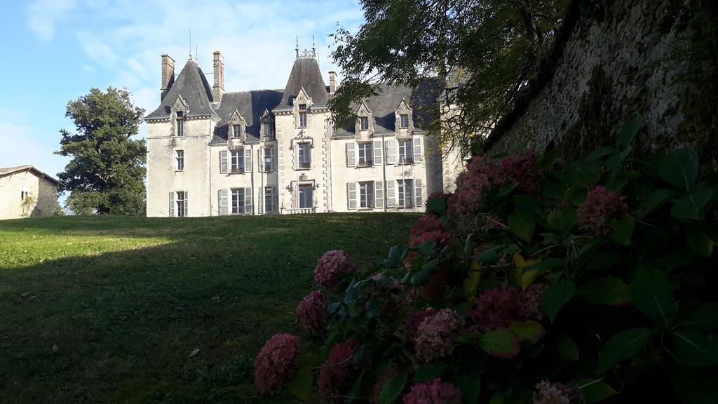 Champdeniers Chateau Pont Jarno B&B المظهر الخارجي الصورة